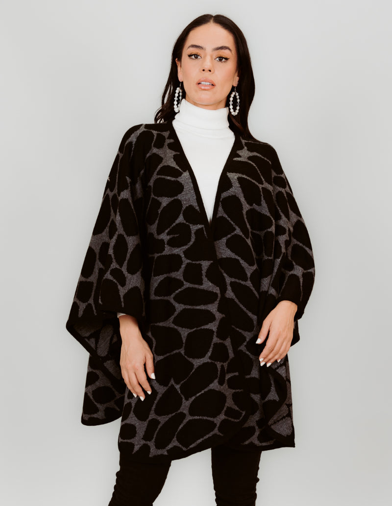 Ruana Jacquard giraffe