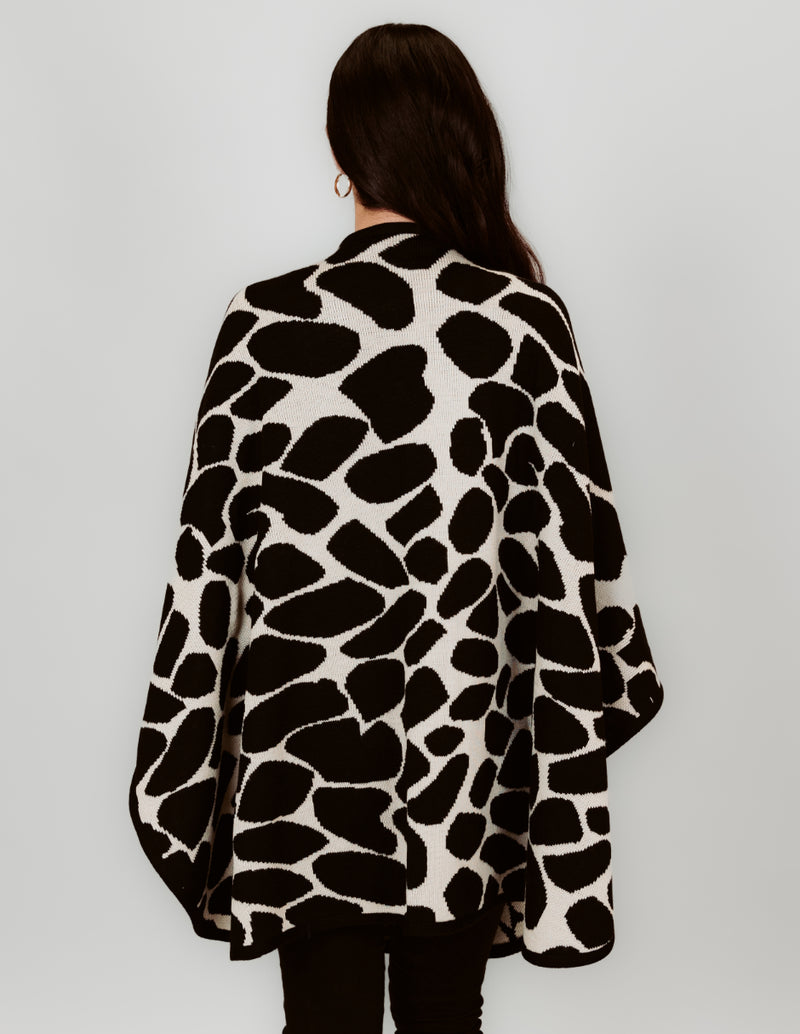 Ruana Jacquard giraffe